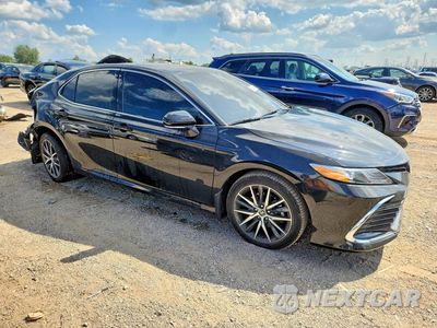 Czwarte zdjęcie samochodu z boku: 2023 TOYOTA CAMRY XLE VIN:4T1F31AK7PU618129 - miniatura