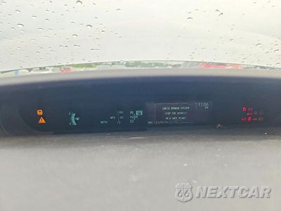Zdjęcie 9 z 12 samochodu: 2012 TOYOTA PRIUS TWO VIN:JTDKN3DU1C5419636 - miniatura