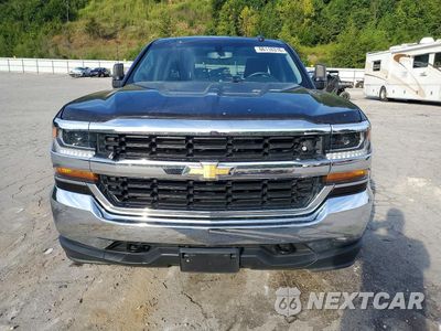 Piąte zdjęcie samochodu w środku: 2018 CHEVROLET SILVERADO K1500 LT VIN:1GCVKREC9JZ179224 - miniatura