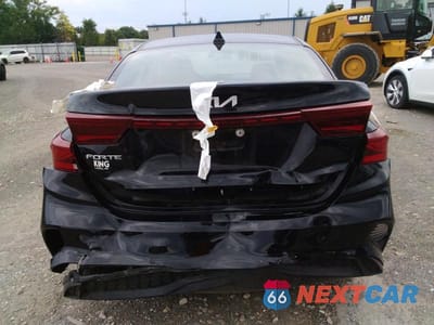 Zdjęcie 6 z 12 samochodu: 2023 KIA FORTE LXS VIN:3KPF24AD7PE561715 - miniatura