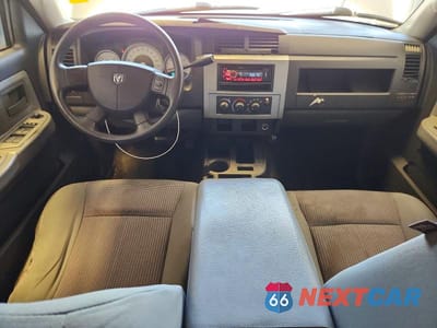 Zdjęcie 8 z 12 samochodu: 2008 DODGE DAKOTA QUAD SLT VIN:1D7HE48K58S500582 - miniatura