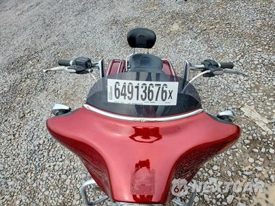 Piąte zdjęcie samochodu w środku: 2010 HARLEY-DAVIDSON FLHX VIN:1HD1KB410AB655261 - miniatura