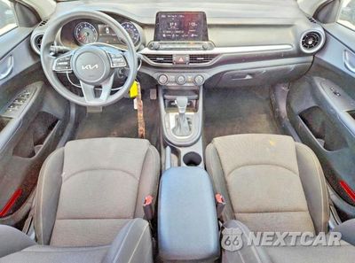 Zdjęcie 8 z 12 samochodu: 2023 KIA FORTE LXS VIN:3KPF24AD5PE565259 - miniatura