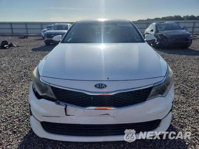 Piąte zdjęcie samochodu w środku: 2017 KIA OPTIMA LX VIN:5XXGT4L32HG121903 - miniatura