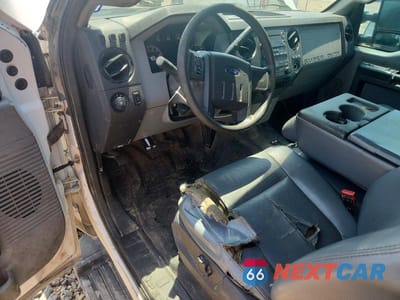 Zdjęcie 8 z 12 samochodu: 2015 FORD F250 SUPER DUTY VIN:1FT7X2B64FEC04173 - miniatura