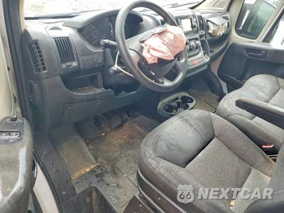 Zdjęcie 8 z 13 samochodu: 2020 RAM PROMASTER 3500 - DELIVERY VAN VIN:3C6URVJG2LE102032 - miniatura