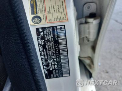Zdjęcie 12 z 12 samochodu: 2013 MERCEDES-BENZ C 250 VIN:WDDGF4HB2DA767462 - miniatura