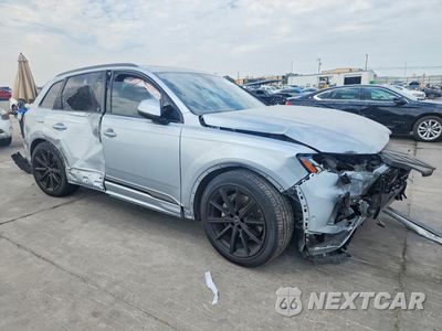 Czwarte zdjęcie samochodu z boku: 2023 AUDI Q7 PRESTIGE VIN:WA1VXBF71PD020823 - miniatura