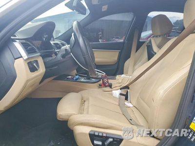 Zdjęcie 7 z 12 samochodu: 2017 BMW 330 XI VIN:WBA8D9C51HK678157 - miniatura