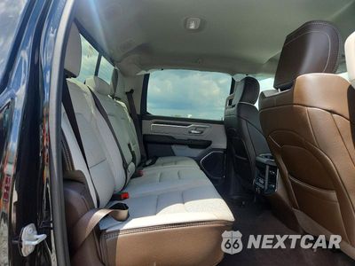 Zdjęcie 10 z 12 samochodu: 2025 RAM 1500 LARAMIE VIN:1C6SRFJP5SN761889 - miniatura