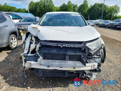 Piąte zdjęcie samochodu w środku: 2019 HONDA CR-V LX VIN:2HKRW5H33KH404076 - miniatura