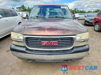 Piąte zdjęcie samochodu w środku: 2002 GMC NEW SIERRA C1500 VIN:2GTEC19V021274730 - miniatura
