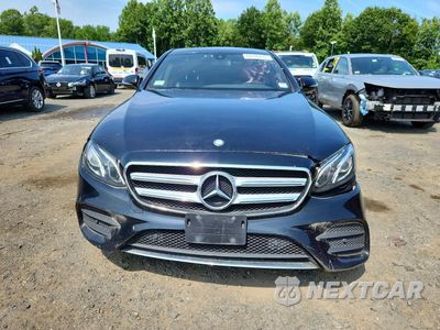 Piąte zdjęcie samochodu w środku: 2017 MERCEDES-BENZ E 300 4MATIC VIN:WDDZF4KB1HA085924 - miniatura