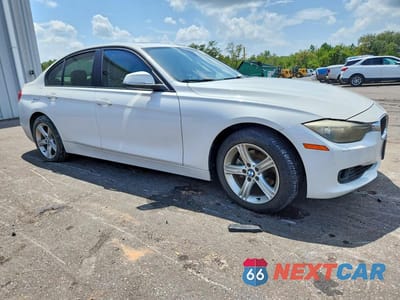 Czwarte zdjęcie samochodu z boku: 2013 BMW 328 XI SULEV VIN:WBA3B5G53DNS01676 - miniatura