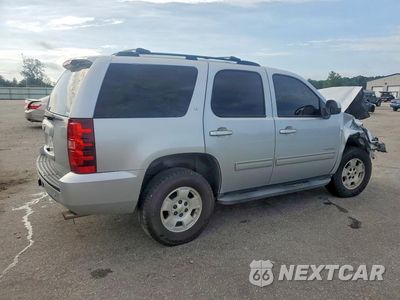 Trzecie zdjęcie samochodu z tyłu: 2013 CHEVROLET TAHOE K1500 LT VIN:1GNSKBE00DR220352 - miniatura