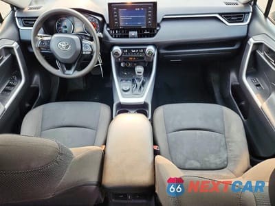 Zdjęcie 8 z 14 samochodu: 2021 TOYOTA RAV4 LE VIN:4T3LWRFV7MU033419 - miniatura