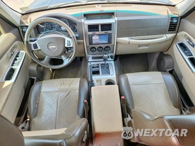 Zdjęcie 8 z 12 samochodu: 2008 JEEP LIBERTY LIMITED VIN:1J8GN58K38W176142 - miniatura