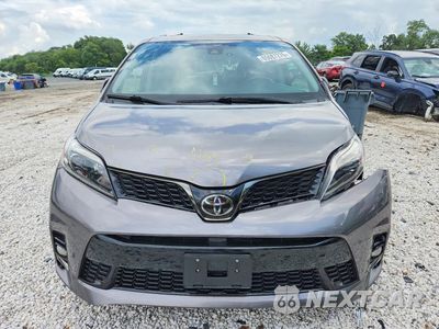 Piąte zdjęcie samochodu w środku: 2018 TOYOTA SIENNA SE PREMIUM 8-PASSENGER VIN:5TDXZ3DC7JS960988 - miniatura