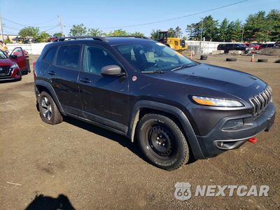 Czwarte zdjęcie samochodu z boku: 2014 JEEP CHEROKEE TRAILHAWK VIN:1C4PJMBS5EW187144 - miniatura