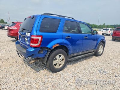 Trzecie zdjęcie samochodu z tyłu: 2012 FORD ESCAPE XLS VIN:1FMCU0C71CKA37203 - miniatura