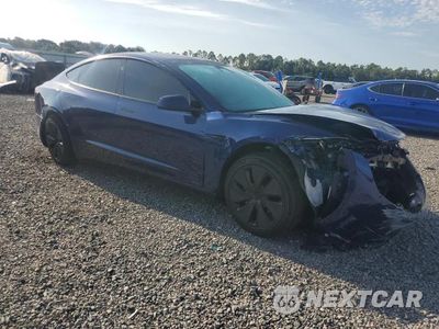 Czwarte zdjęcie samochodu z boku: 2025 TESLA MODEL 3 VIN:5YJ3E1EA9SF922440 - miniatura