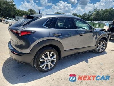 Trzecie zdjęcie samochodu z tyłu: 2024 MAZDA CX-30 PREMIUM VIN:3MVDMBDM1RM630486 - miniatura