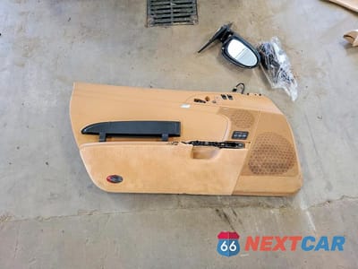 Zdjęcie 12 z 13 samochodu: 2006 PORSCHE BOXSTER VIN:WP0CA29816U711531 - miniatura