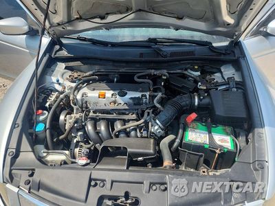 Zdjęcie 11 z 12 samochodu: 2010 HONDA ACCORD EX VIN:1HGCP2F76AA015799 - miniatura