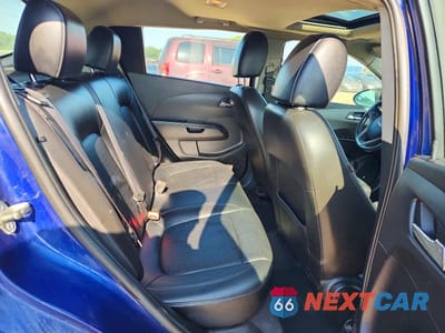 Zdjęcie 10 z 12 samochodu: 2013 CHEVROLET SONIC LTZ VIN:1G1JE6SB1D4194603 - miniatura