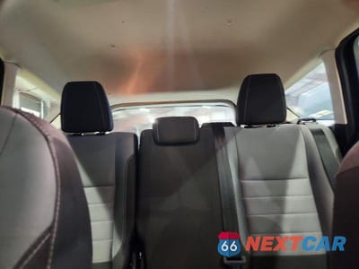 Zdjęcie 10 z 13 samochodu: 2018 FORD ESCAPE S VIN:1FMCU0F7XJUA18842 - miniatura