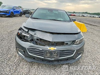Piąte zdjęcie samochodu w środku: 2017 CHEVROLET MALIBU LT VIN:1G1ZE5ST0HF255777 - miniatura