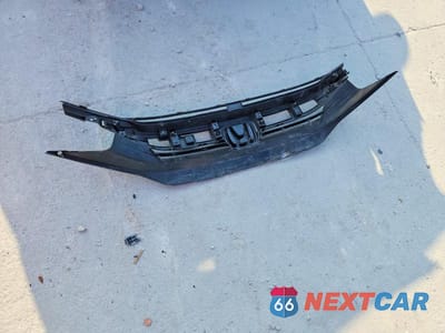 Zdjęcie 12 z 13 samochodu: 2016 HONDA CIVIC LX VIN:19XFC2F5XGE021018 - miniatura