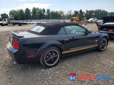 Trzecie zdjęcie samochodu z tyłu: 2007 FORD MUSTANG GT VIN:1ZVHT85H675335801 - miniatura