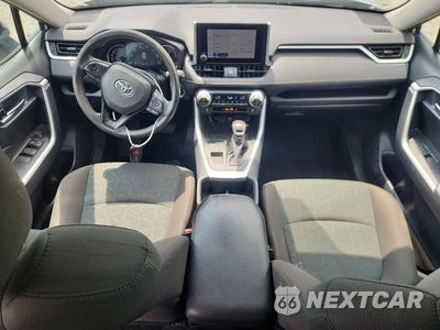 Zdjęcie 8 z 12 samochodu: 2023 TOYOTA RAV4 XLE VIN:2T3W1RFV8PC226051 - miniatura
