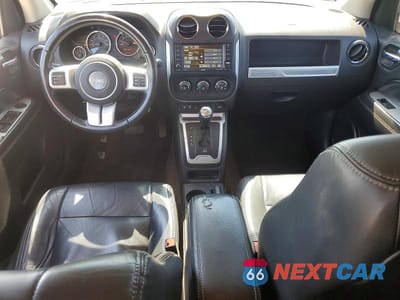 Zdjęcie 8 z 13 samochodu: 2017 JEEP COMPASS LATITUDE VIN:1C4NJCEB7HD156023 - miniatura
