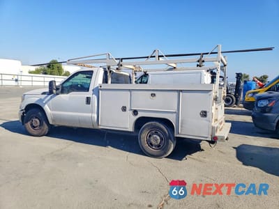Drugie zdjęcie samochodu z przodu: 2014 FORD F250 SUPER DUTY VIN:1FDBF2A64EEB13686 - miniatura