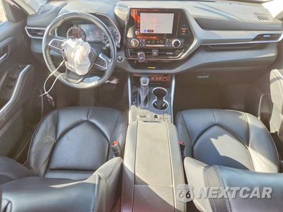 Zdjęcie 8 z 13 samochodu: 2023 TOYOTA HIGHLANDER VIN:5TDKDRAH6PS020072 - miniatura