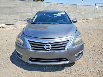 Piąte zdjęcie samochodu w środku: 2015 NISSAN ALTIMA 2.5 S VIN:1N4AL3AP0FC238372 - miniatura