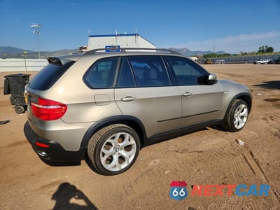 Trzecie zdjęcie samochodu z tyłu: 2007 BMW X5 4.8I VIN:4USFE835X7LZ37071 - miniatura