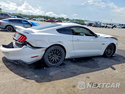 Trzecie zdjęcie samochodu z tyłu: 2020 FORD MUSTANG GT VIN:1FA6P8CF9L5100678 - miniatura