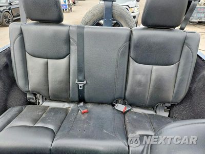 Zdjęcie 10 z 14 samochodu: 2014 JEEP WRANGLER UNLIMITED SAHARA VIN:1C4BJWEG6EL296176 - miniatura
