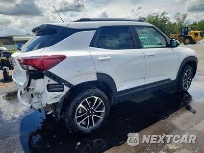 Trzecie zdjęcie samochodu z tyłu: 2026 CHEVROLET TRAILBLAZER LT VIN:KL79MRSL6TB178279 - miniatura