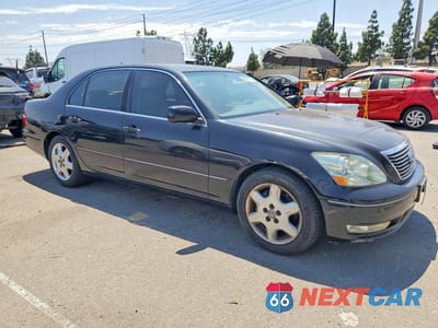 Czwarte zdjęcie samochodu z boku: 2004 LEXUS LS 430 VIN:JTHBN36F740167757 - miniatura