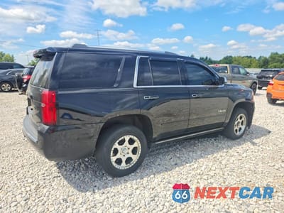 Trzecie zdjęcie samochodu z tyłu: 2018 CHEVROLET TAHOE K1500 PREMIER VIN:1GNSKCKC1JR103475 - miniatura