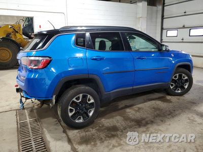 Trzecie zdjęcie samochodu z tyłu: 2018 JEEP COMPASS TRAILHAWK VIN:3C4NJDDB6JT190851 - miniatura
