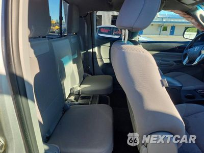 Zdjęcie 10 z 12 samochodu: 2015 TOYOTA TACOMA V6 VIN:5TFUU4EN8FX133607 - miniatura