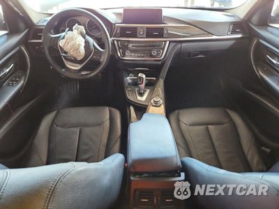 Zdjęcie 8 z 12 samochodu: 2013 BMW 328 I SULEV VIN:WBA3C1C55DF436845 - miniatura