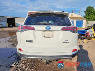 Zdjęcie 6 z 13 samochodu: 2018 TOYOTA RAV4 HYBRID XLE VIN:JTMRJREV5JD253550 - miniatura
