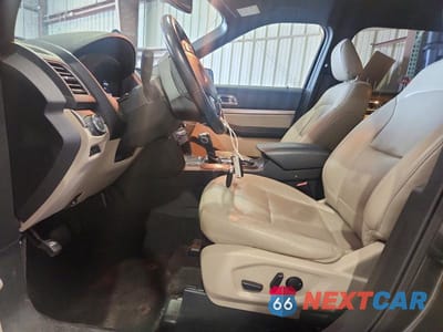 Zdjęcie 7 z 13 samochodu: 2019 FORD EXPLORER XLT VIN:1FM5K7D81KGA69343 - miniatura