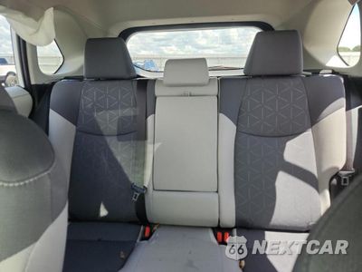 Zdjęcie 10 z 13 samochodu: 2024 TOYOTA RAV4 HYBRID XLE VIN:JTMRWRFV9RD260335 - miniatura
